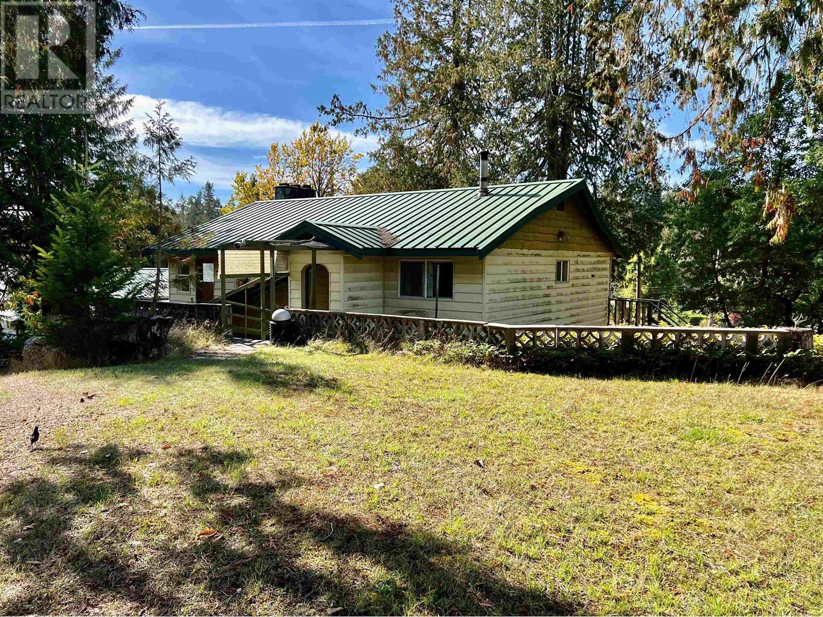 12790 LILLIES LAKE ROAD, madeira park, British Columbia