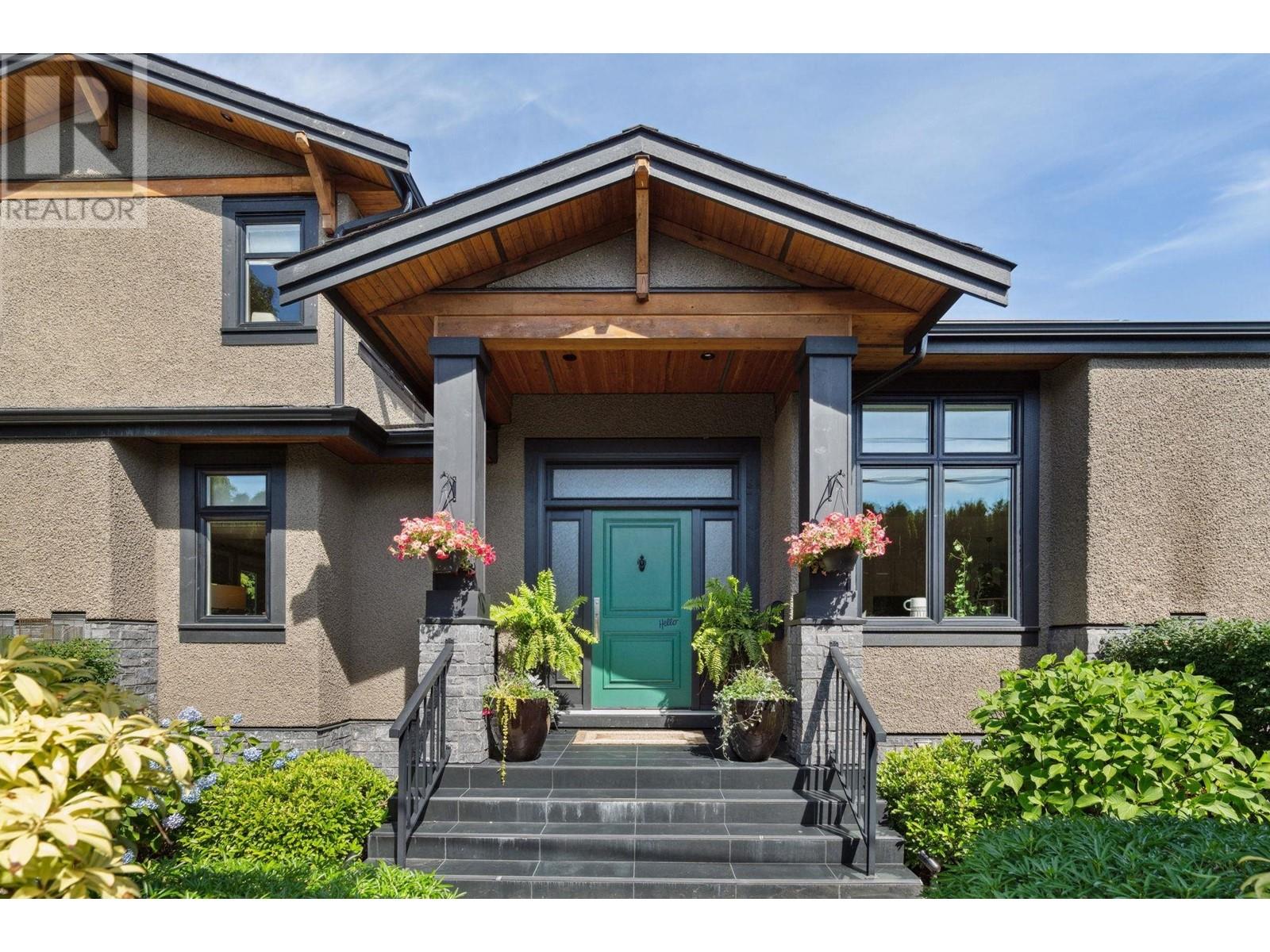 4020 GLENVIEW CRESCENT, north vancouver, British Columbia