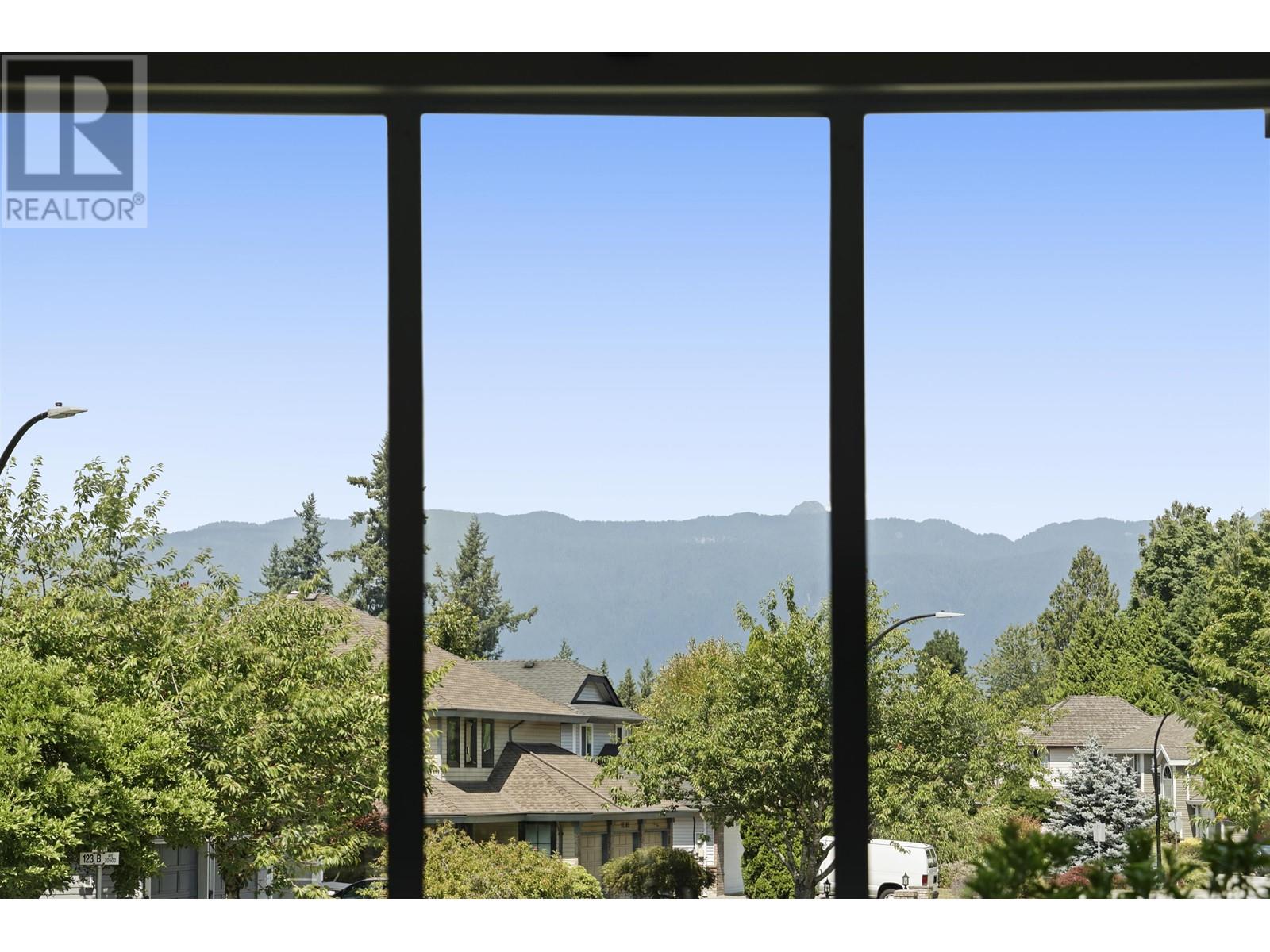 20520 123b Avenue, Maple Ridge, British Columbia  V2X 0L9 - Photo 5 - R2825315