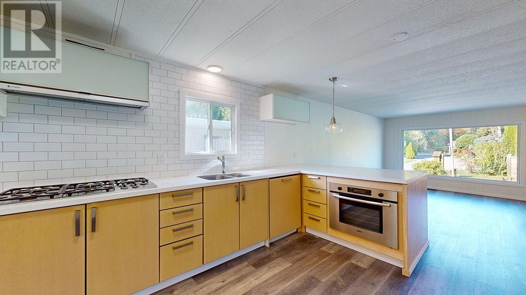 33 4496 Sunshine Coast Highway Highway, Sechelt, British Columbia  V7Z 0C3 - Photo 13 - R2825170