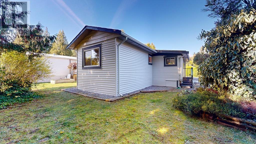 33 4496 Sunshine Coast Highway Highway, Sechelt, British Columbia  V7Z 0C3 - Photo 2 - R2825170