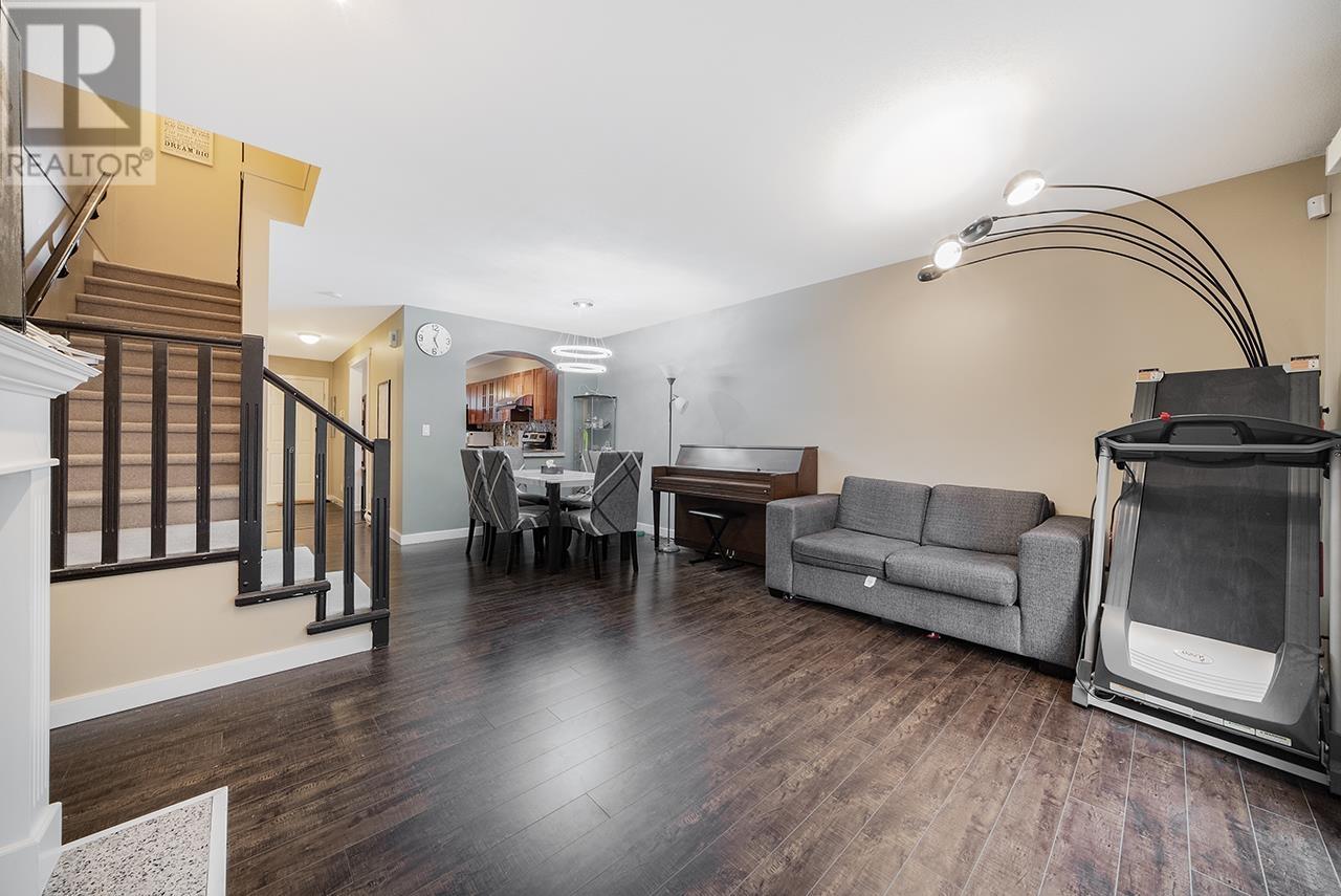 43 6670 Rumble Street, Burnaby, British Columbia  V5E 4L4 - Photo 8 - R2825182