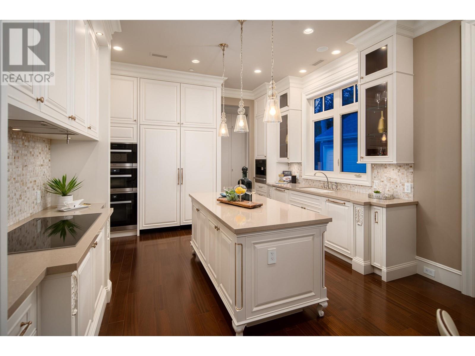 6076 Angus Drive, Vancouver, British Columbia  V6M 3P1 - Photo 12 - R2825322