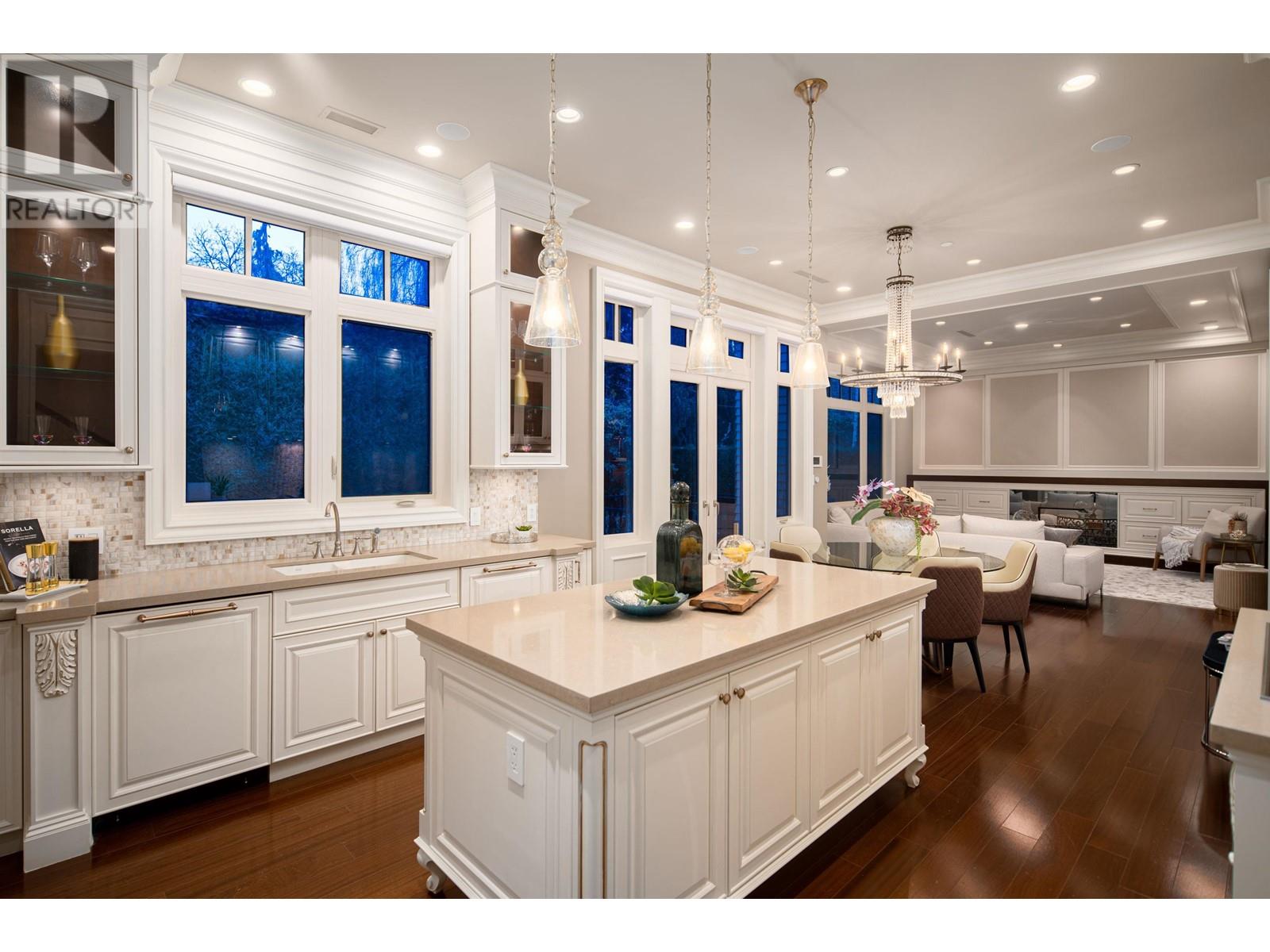 6076 Angus Drive, Vancouver, British Columbia  V6M 3P1 - Photo 13 - R2825322