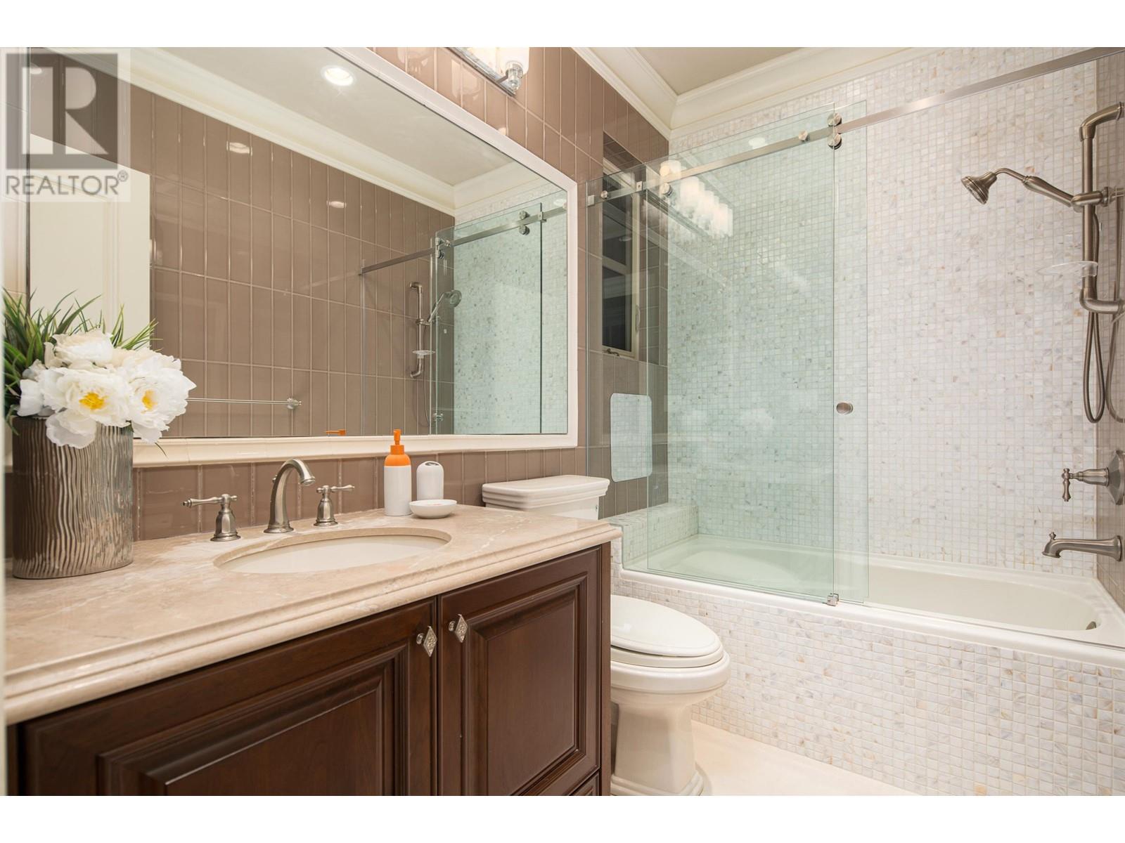 6076 Angus Drive, Vancouver, British Columbia  V6M 3P1 - Photo 25 - R2825322