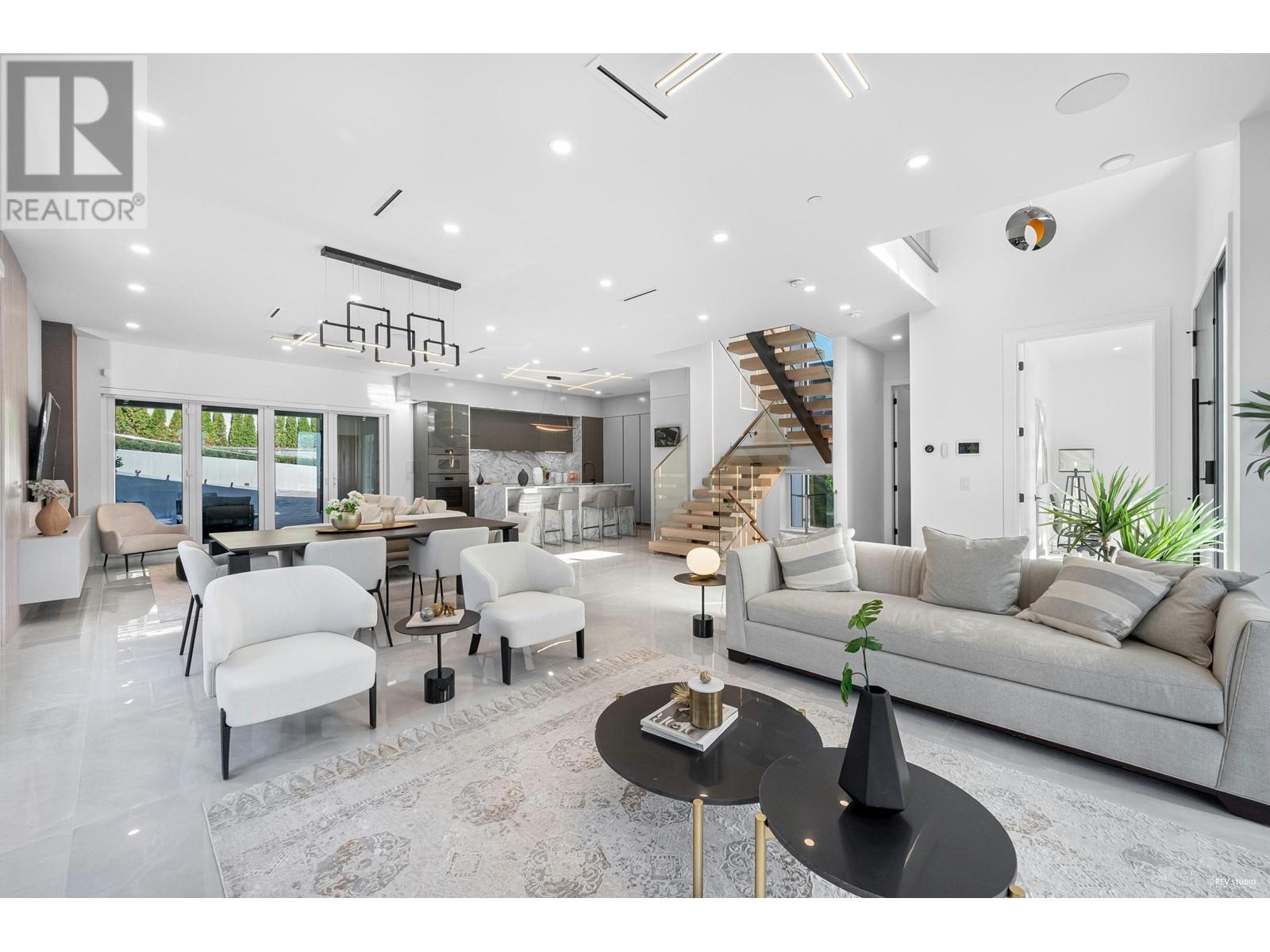 2221 Kings Avenue, West Vancouver, British Columbia  V7V 2C1 - Photo 12 - R2825335