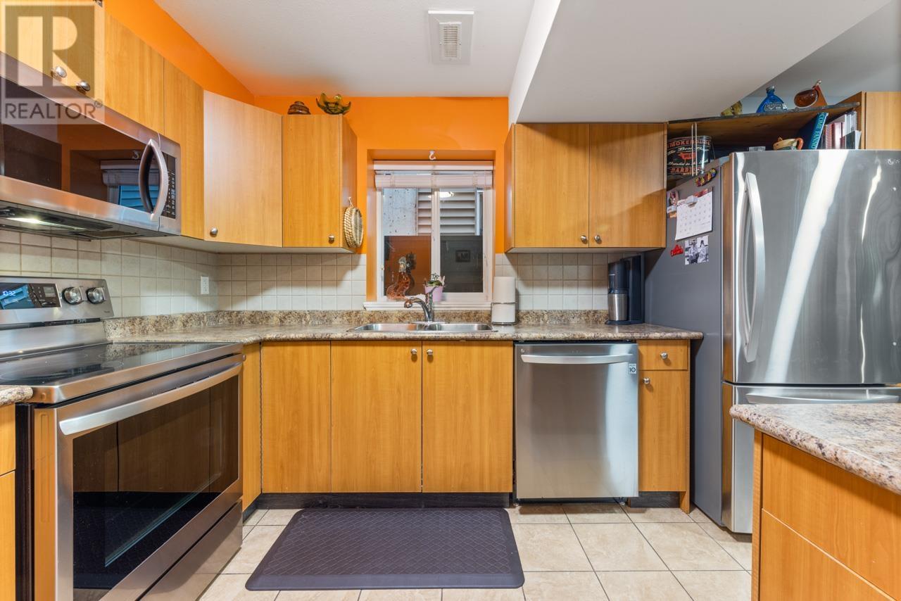 10100 242 Street, Maple Ridge, British Columbia  V2W 0E6 - Photo 32 - R2825363