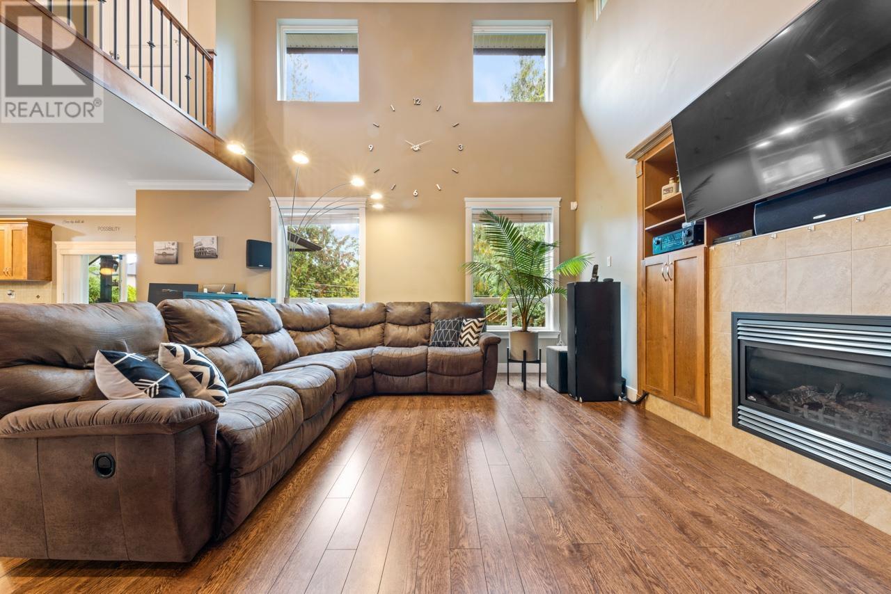 10100 242 Street, Maple Ridge, British Columbia  V2W 0E6 - Photo 6 - R2825363
