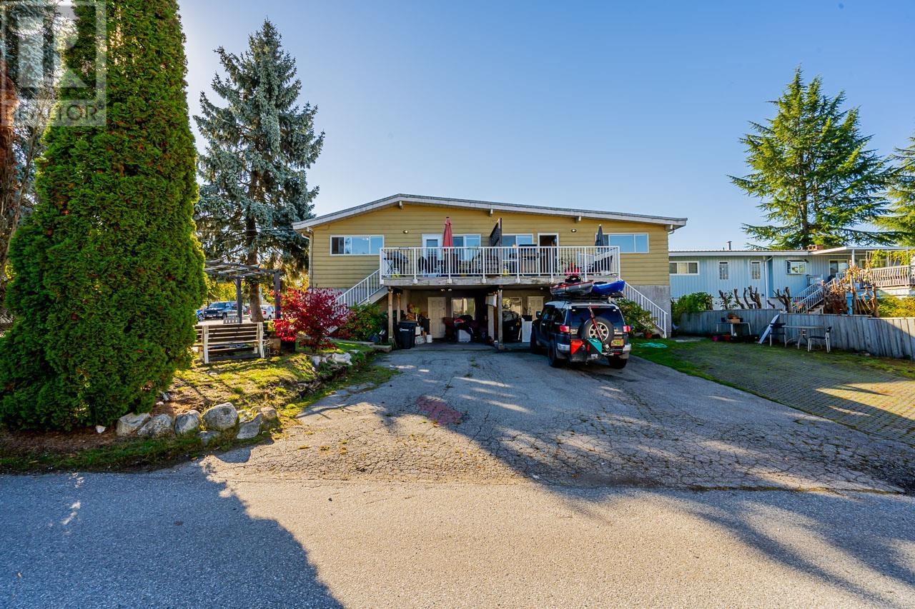 6975 Aubrey Street, Burnaby, British Columbia  V5B 2E4 - Photo 26 - R2825334