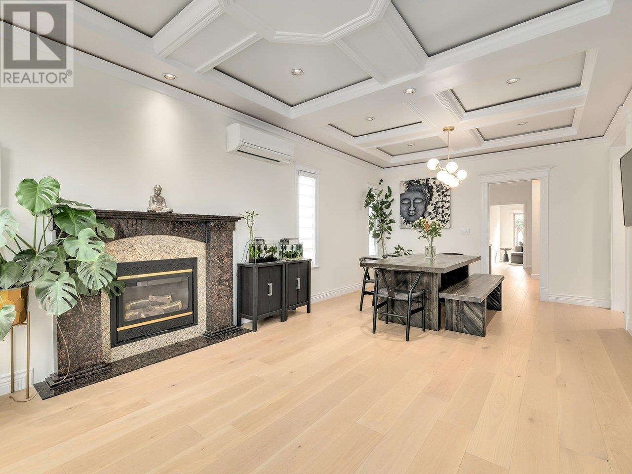 6140 Bryant Street, Burnaby, British Columbia  V5H 1Y1 - Photo 7 - R2825367