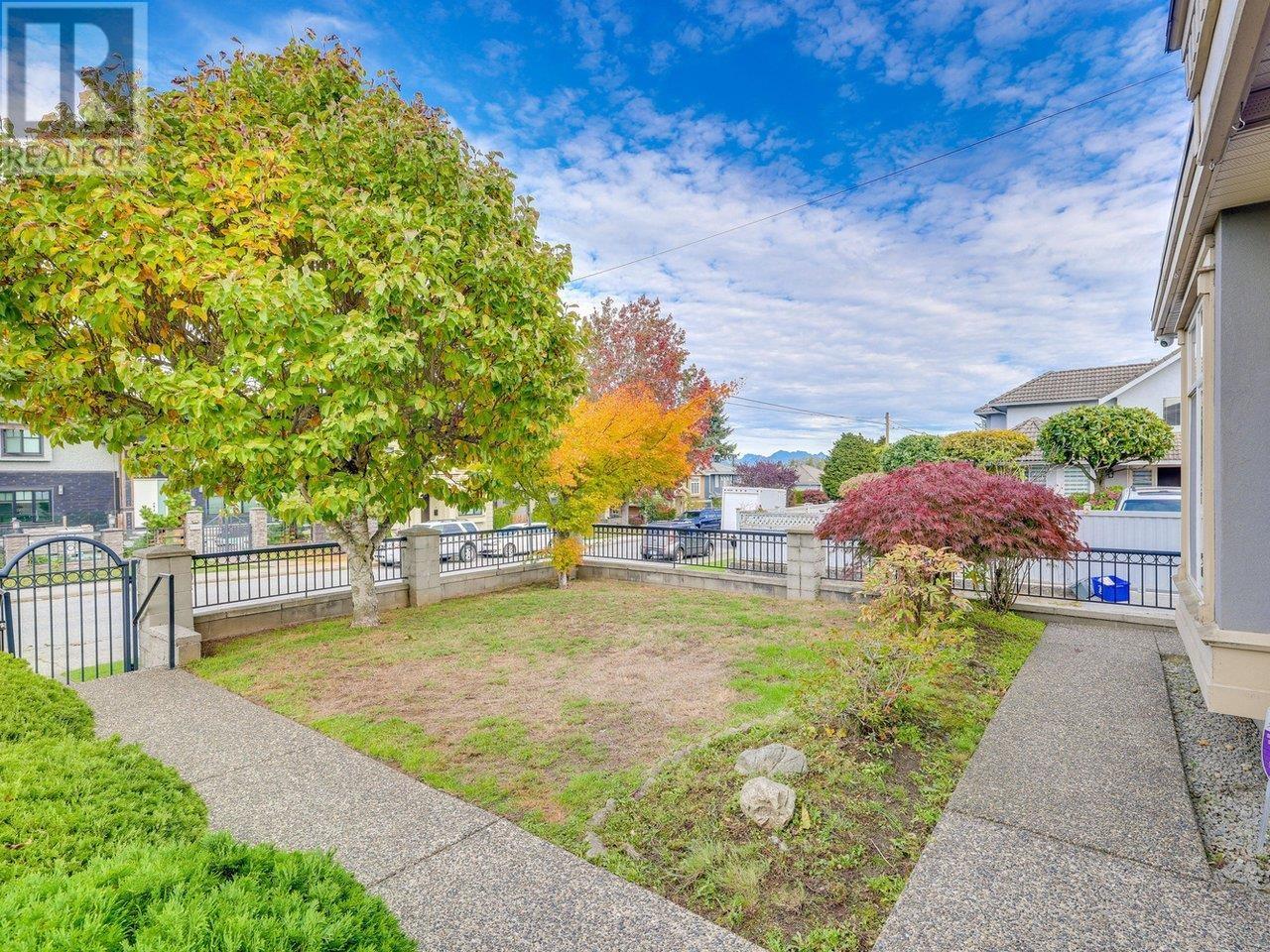 6140 Bryant Street, Burnaby, British Columbia  V5H 1Y1 - Photo 3 - R2825367
