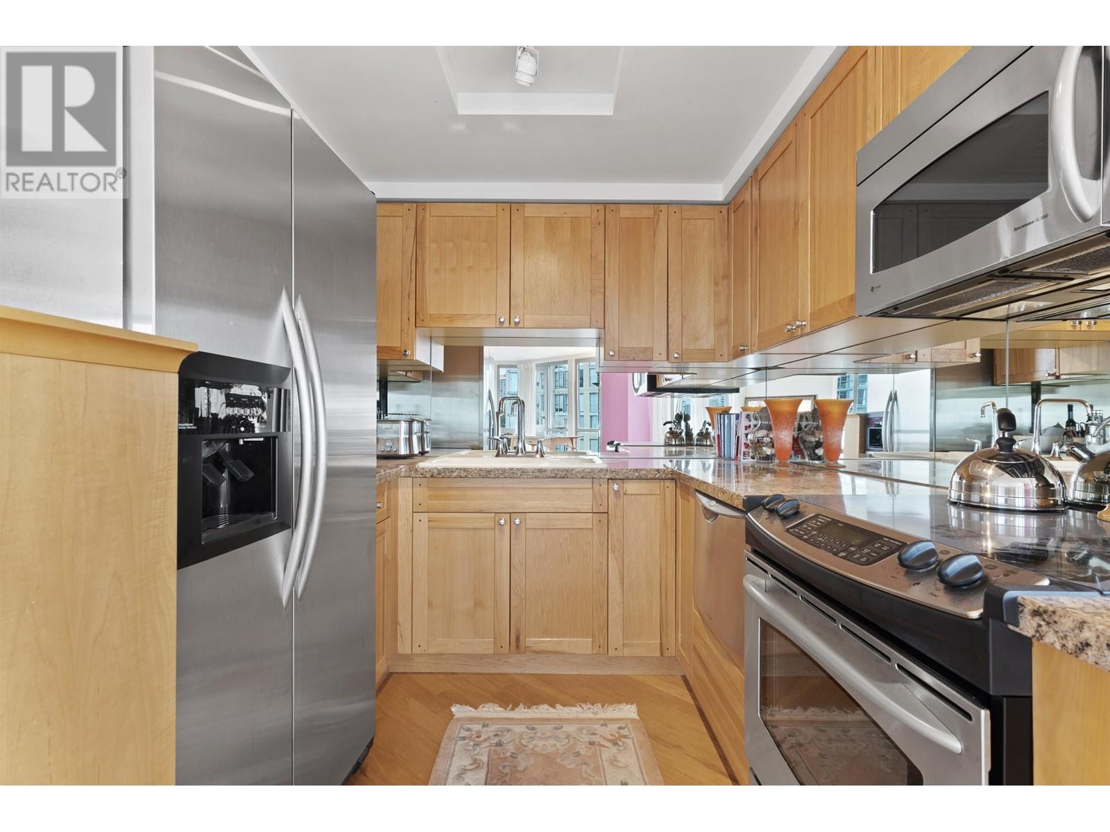 1604 1625 Hornby Street, Vancouver, British Columbia  V6Z 2M2 - Photo 13 - R2823768