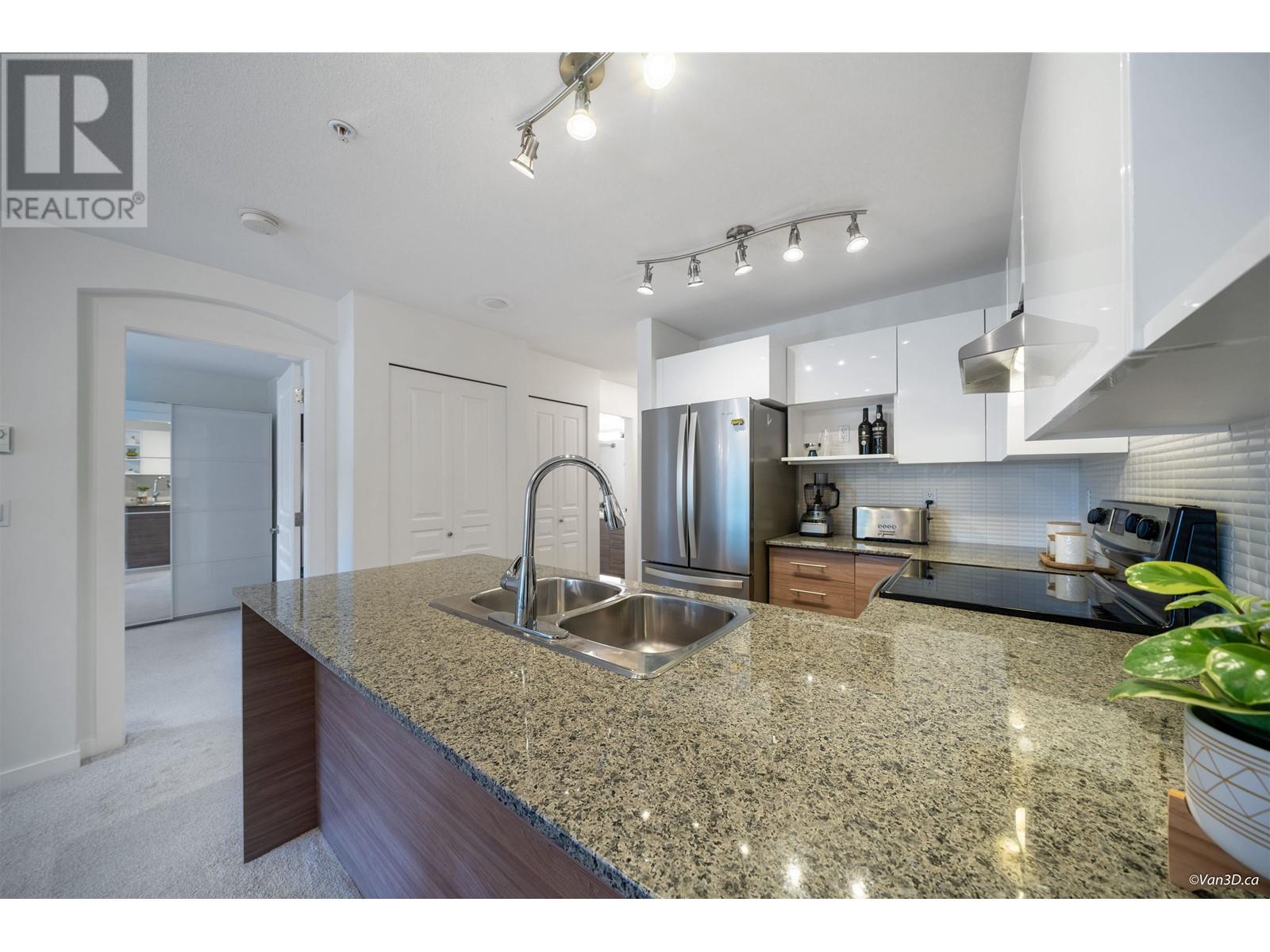 310 4728 Brentwood Drive, Burnaby, British Columbia  V5C 0G2 - Photo 6 - R2825434