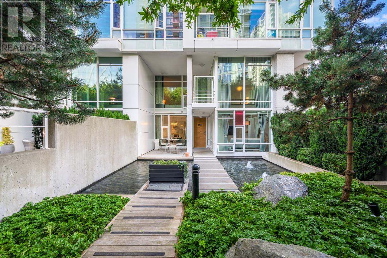 112 161 W Georgia Street, Vancouver, British Columbia  V6B 0K9 - Photo 2 - R2825442