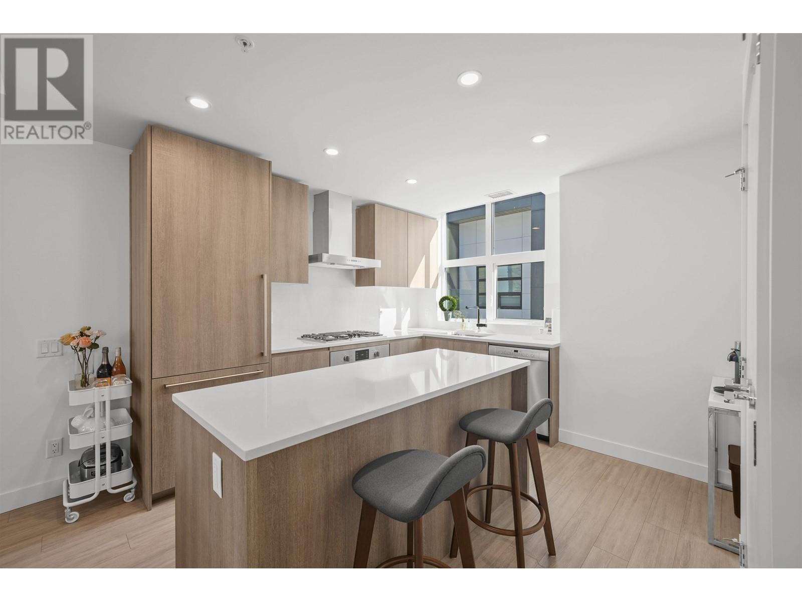 237 2060 Curling Road, North Vancouver, British Columbia  V7P 0E1 - Photo 11 - R2825467
