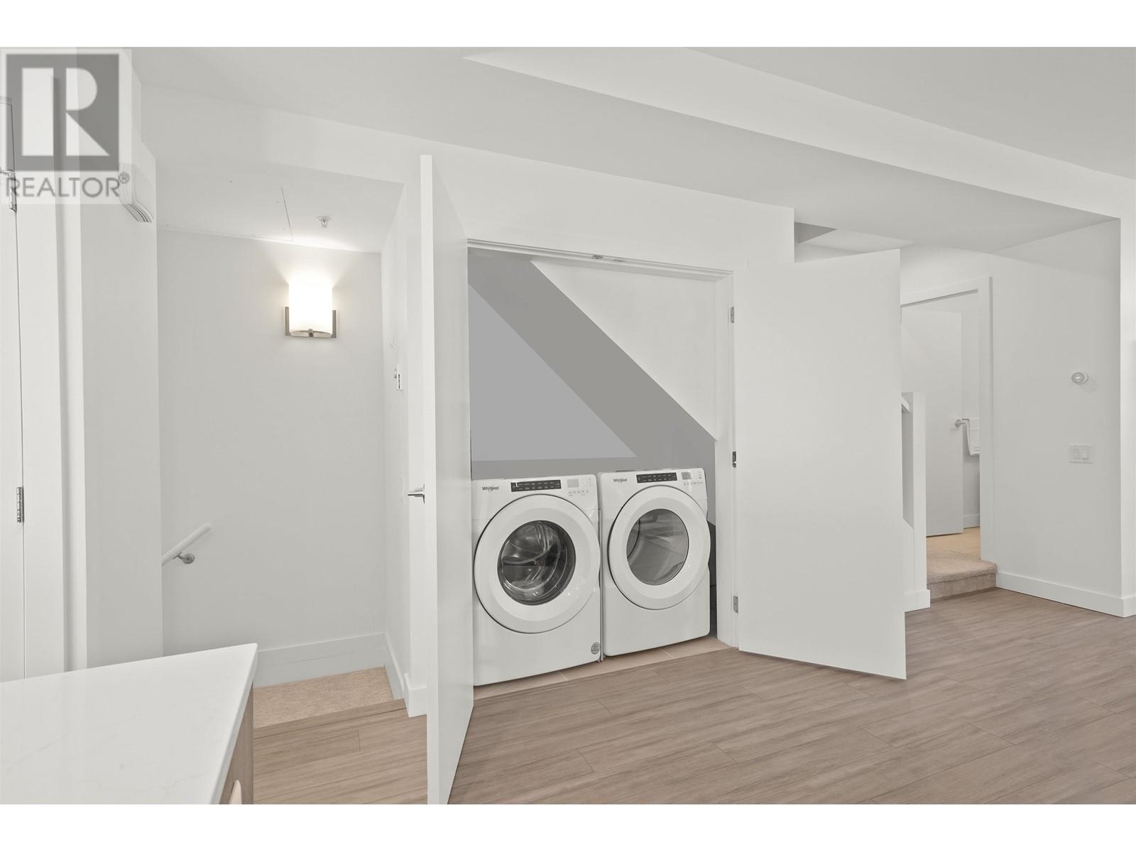 237 2060 Curling Road, North Vancouver, British Columbia  V7P 0E1 - Photo 13 - R2825467