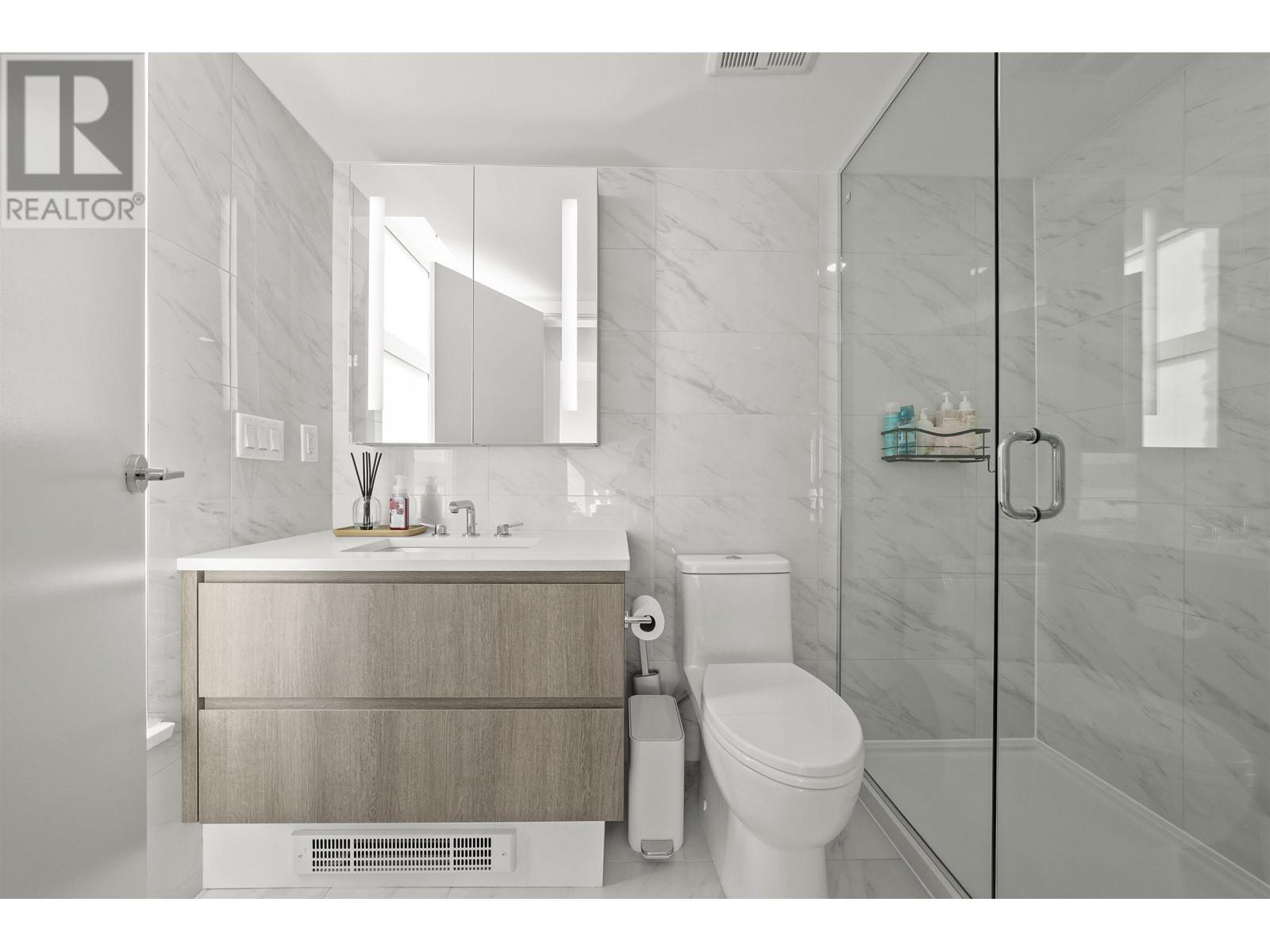 237 2060 Curling Road, North Vancouver, British Columbia  V7P 0E1 - Photo 18 - R2825467