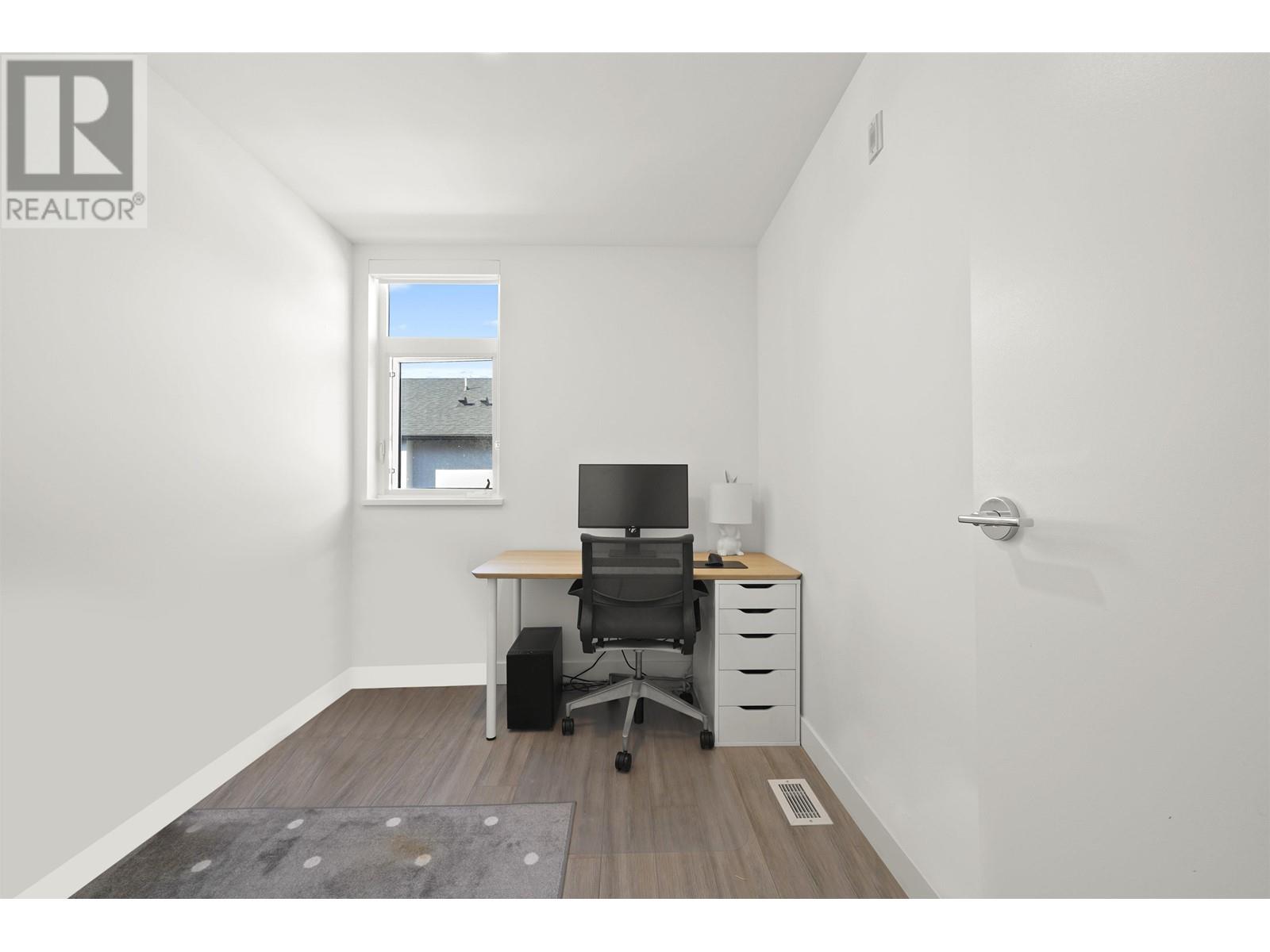 237 2060 Curling Road, North Vancouver, British Columbia  V7P 0E1 - Photo 23 - R2825467