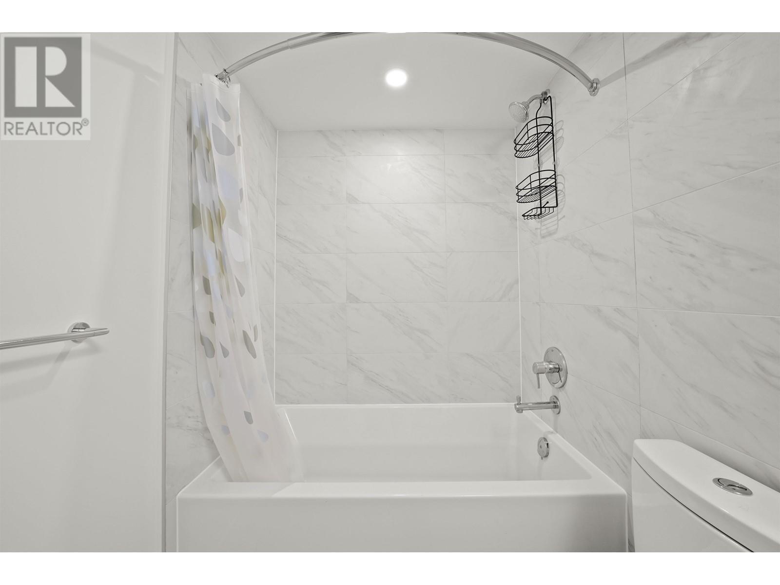 237 2060 Curling Road, North Vancouver, British Columbia  V7P 0E1 - Photo 25 - R2825467