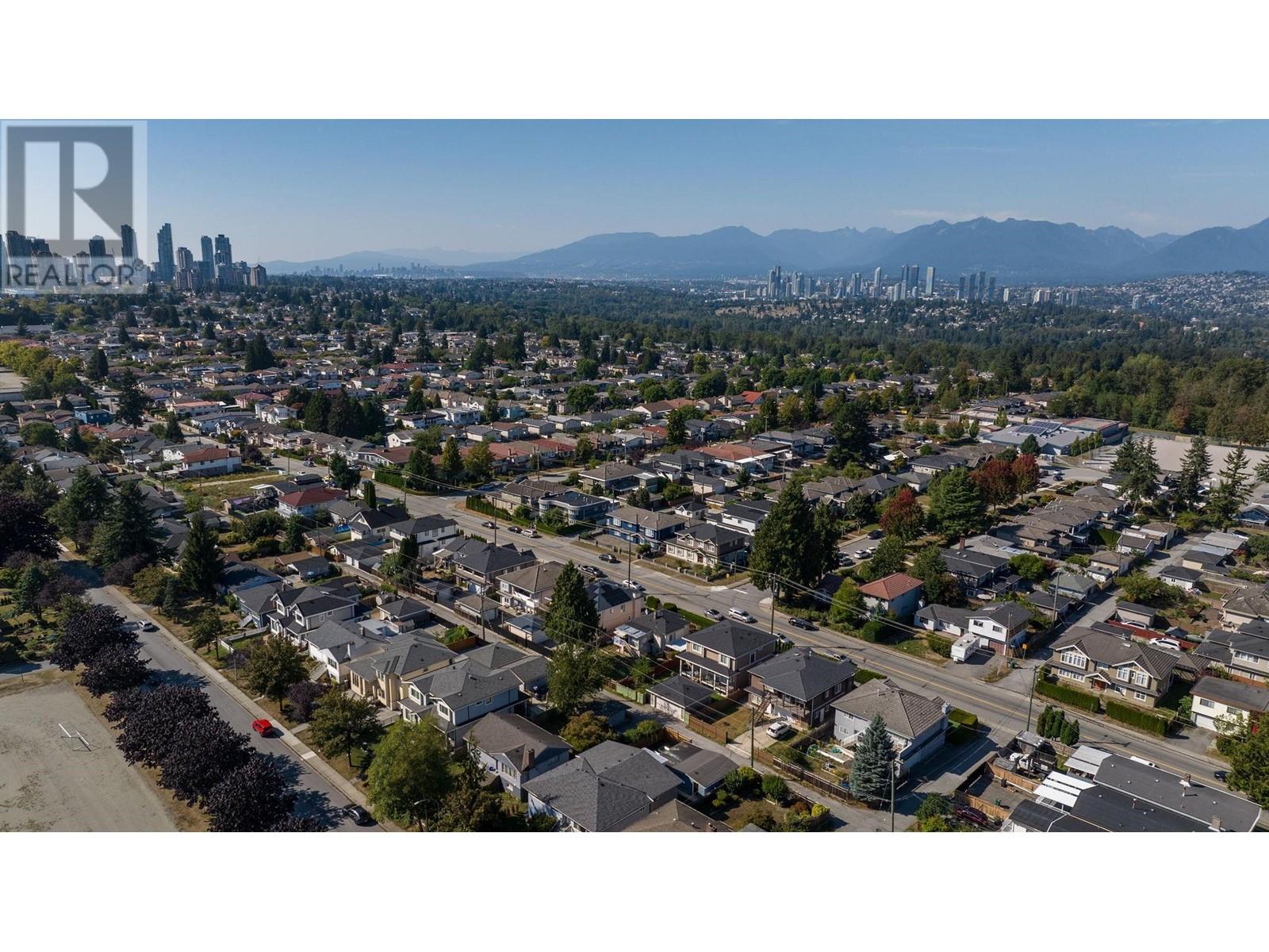 6654 Imperial Street, Burnaby, British Columbia  V5E 1M8 - Photo 28 - R2825412