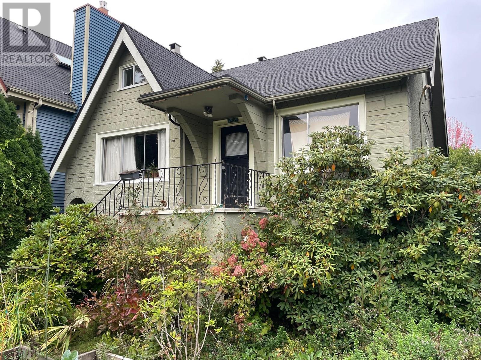 3285 W 8TH AVENUE, vancouver, British Columbia