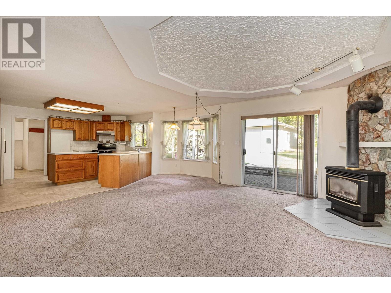 25461 130 Avenue, Maple Ridge, British Columbia  V4R 1C9 - Photo 7 - R2825484
