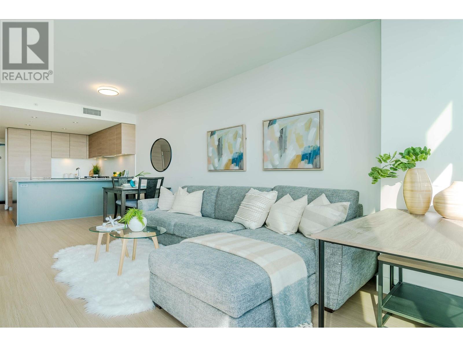 2607 7388 Kingsway, Burnaby, British Columbia  V3N 0G9 - Photo 2 - R2824918