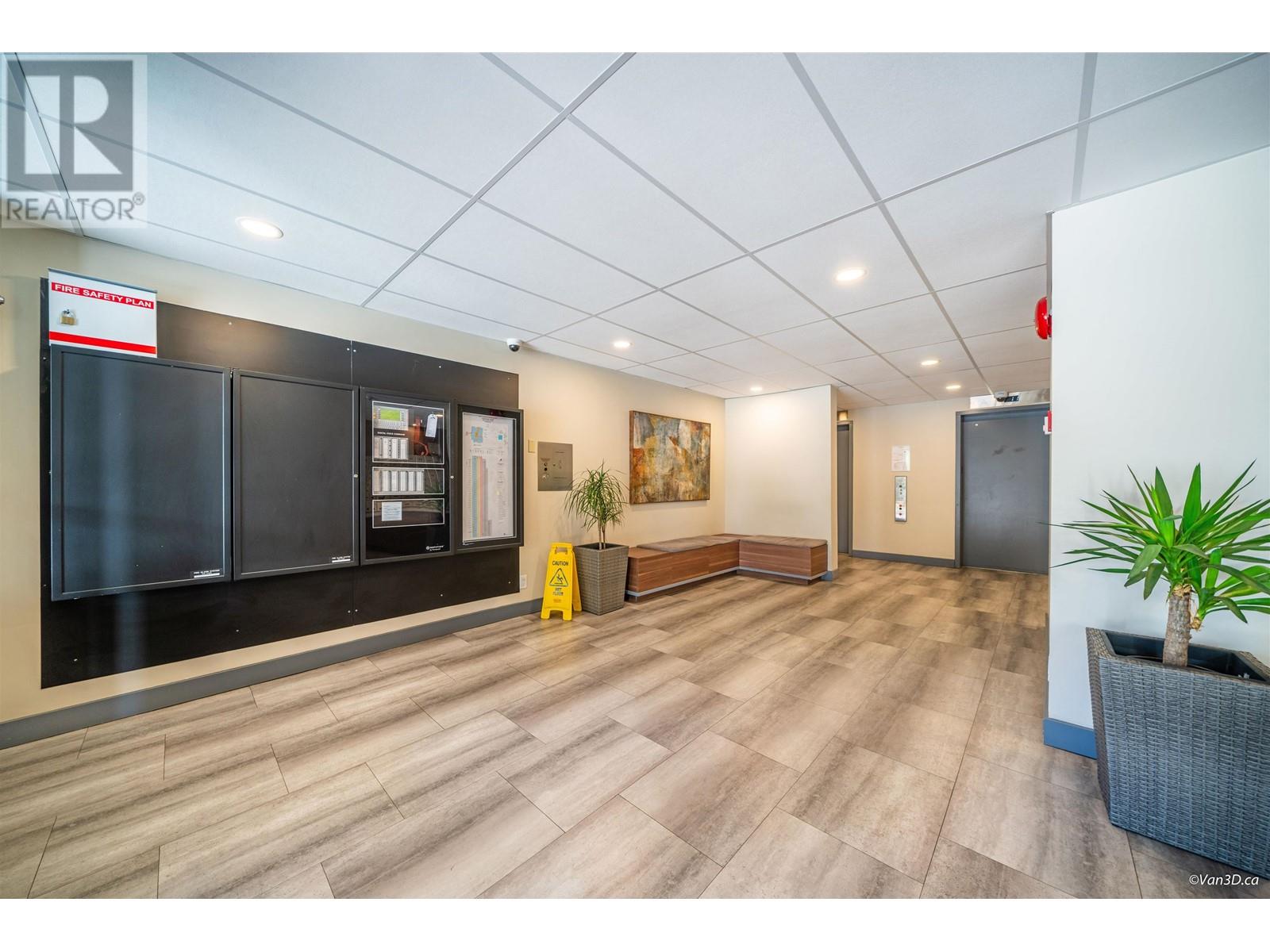 1601 9521 Cardston Court, Burnaby, British Columbia  V3N 4R8 - Photo 24 - R2822251