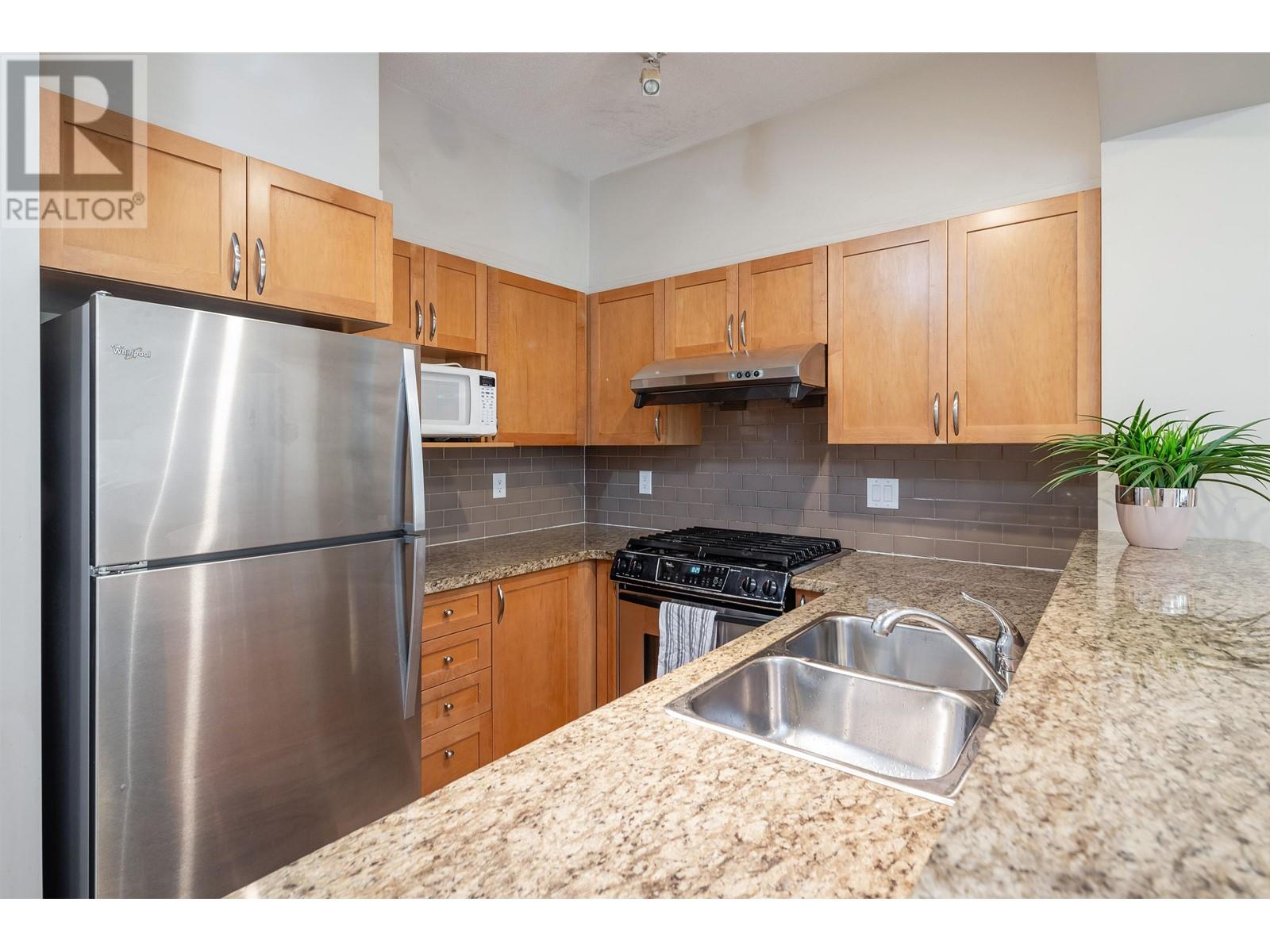 413 2388 Western Parkway, Vancouver, British Columbia  V6T 1Z4 - Photo 7 - R2825128