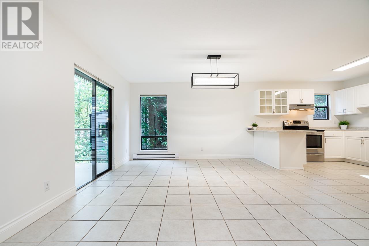 2212 Windridge Drive, North Vancouver, British Columbia  V7H 1B5 - Photo 7 - R2779353