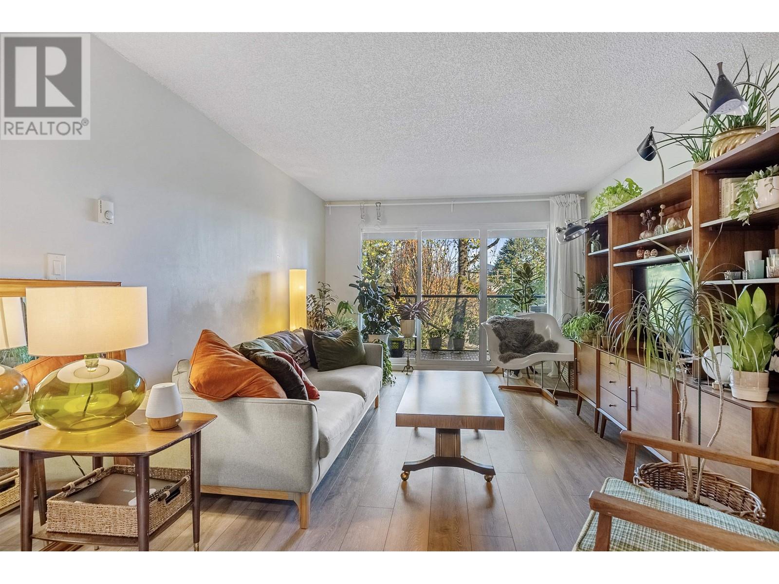 309 1440 E Broadway, Vancouver, British Columbia  V5N 5P2 - Photo 3 - R2825507