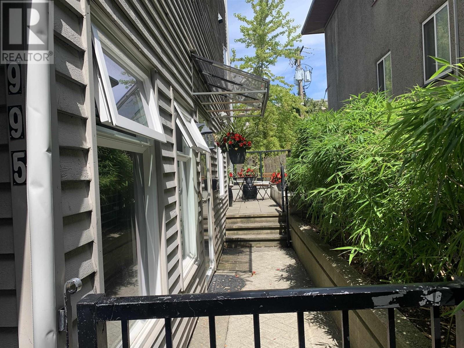 995 W 20th Avenue, Vancouver, British Columbia  V5Z 1Y4 - Photo 17 - R2825524