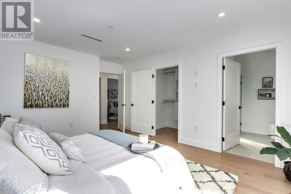 2863 Turner Street, Vancouver, British Columbia  V5K 2G6 - Photo 13 - R2825581