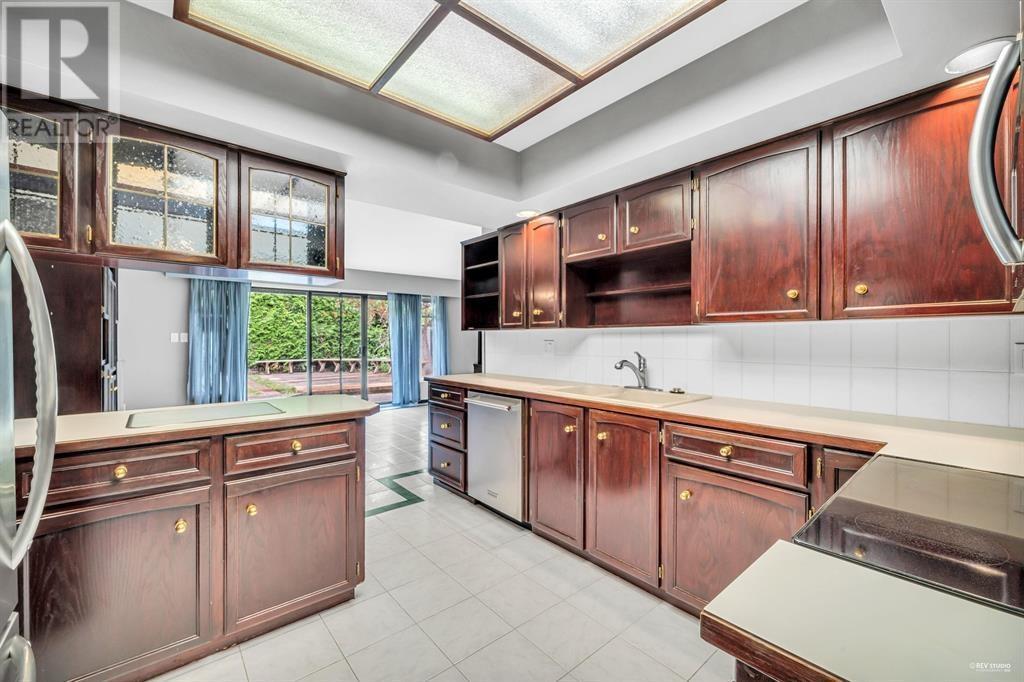 7640 Curzon Street, Richmond, British Columbia  V7C 4H7 - Photo 16 - R2825510
