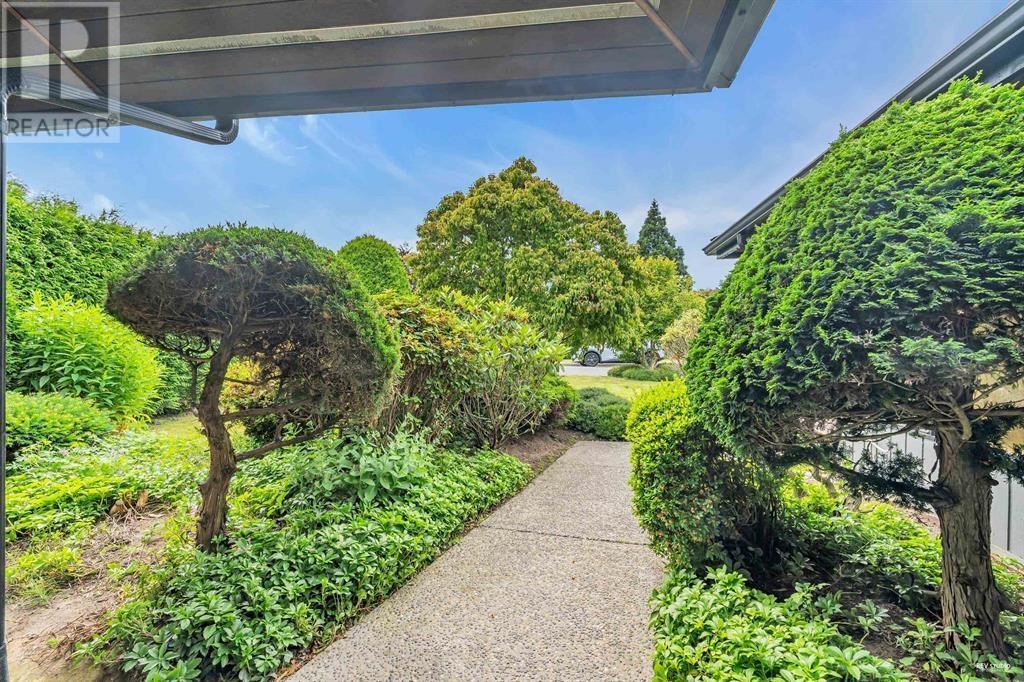 7640 Curzon Street, Richmond, British Columbia  V7C 4H7 - Photo 7 - R2825510