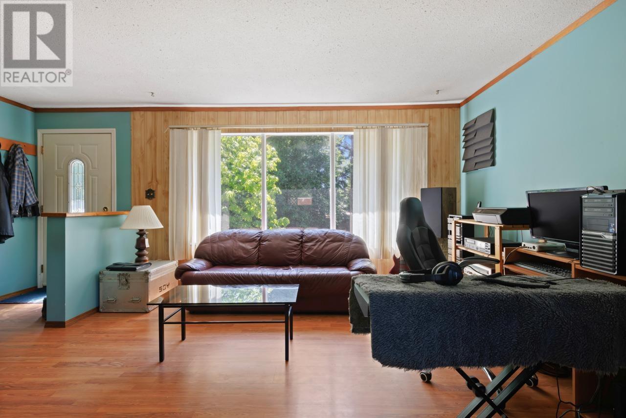 1767 Hie Avenue, Coquitlam, British Columbia  V3K 1B6 - Photo 9 - R2825530