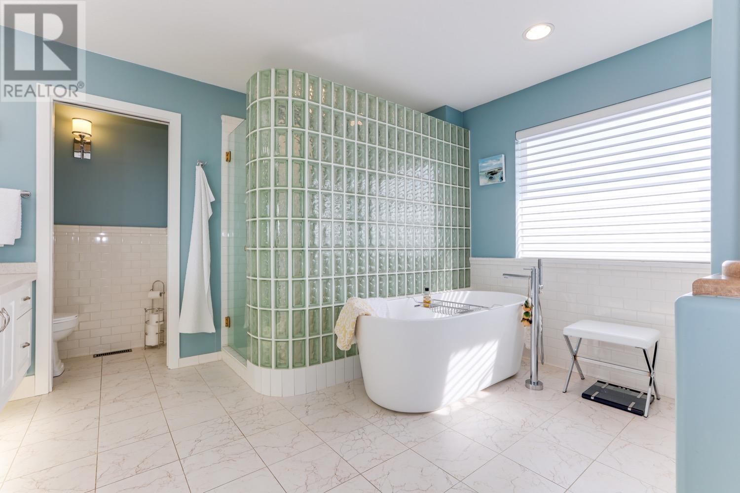 2550 Palisade Crescent, Port Coquitlam, British Columbia  V3C 6B2 - Photo 18 - R2825533