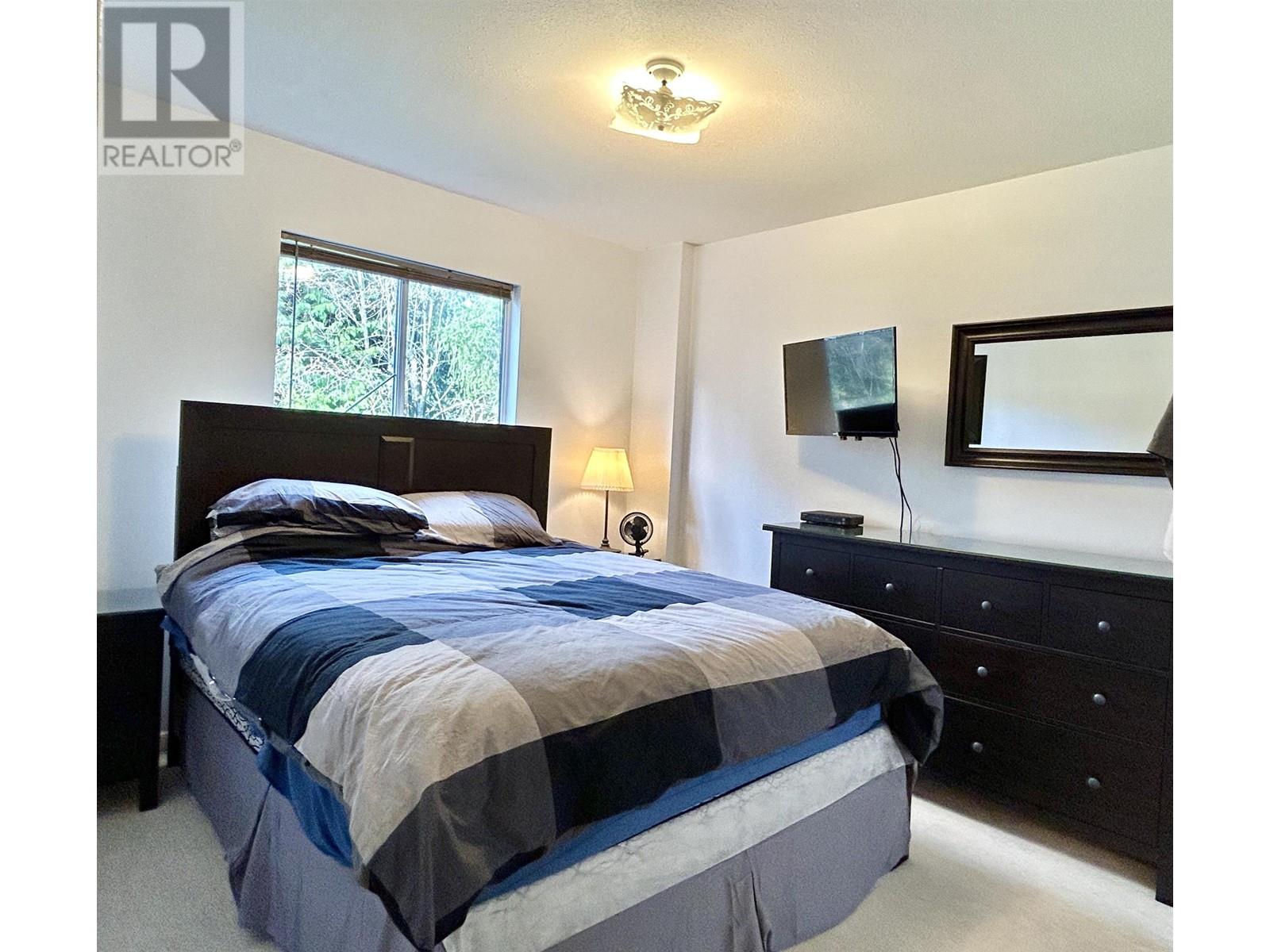 1705 Ymca Road, Langdale, British Columbia  V0N 1V6 - Photo 17 - R2825541