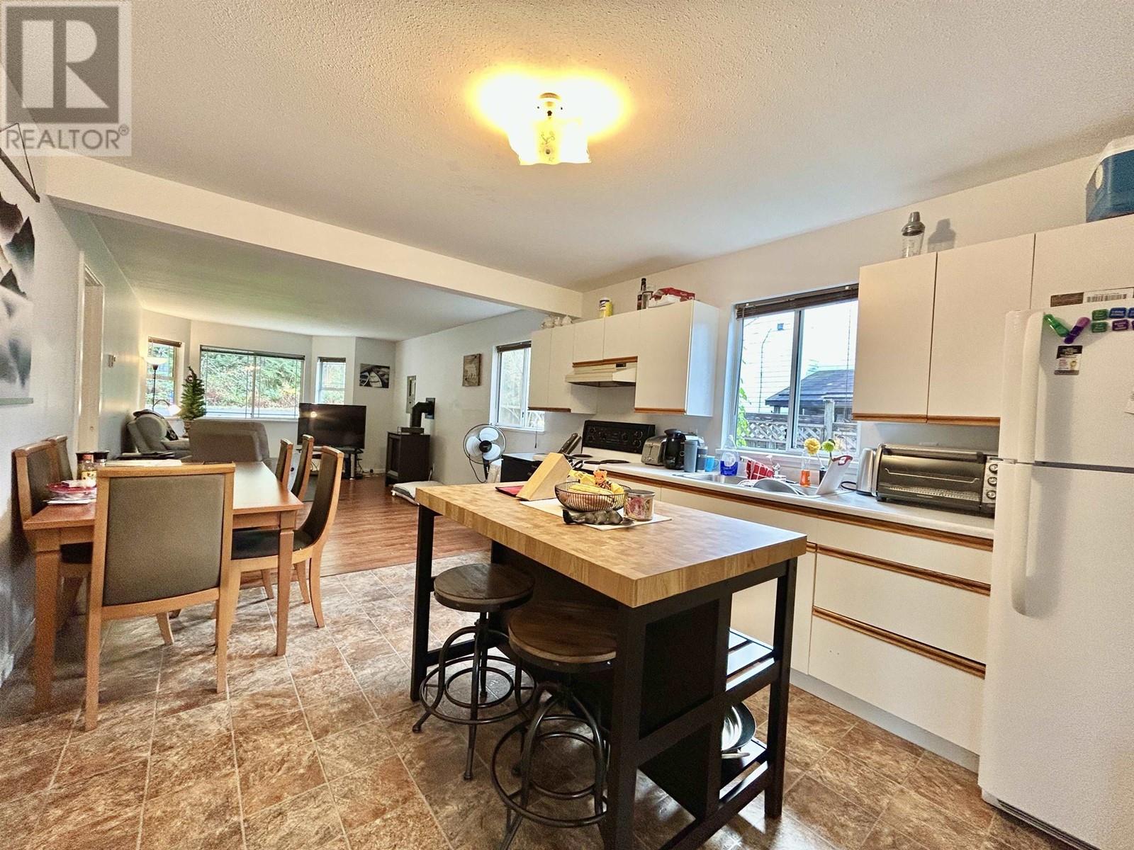 1705 Ymca Road, Langdale, British Columbia  V0N 1V6 - Photo 20 - R2825541