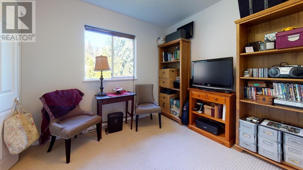 1705 Ymca Road, Langdale, British Columbia  V0N 1V6 - Photo 34 - R2825541