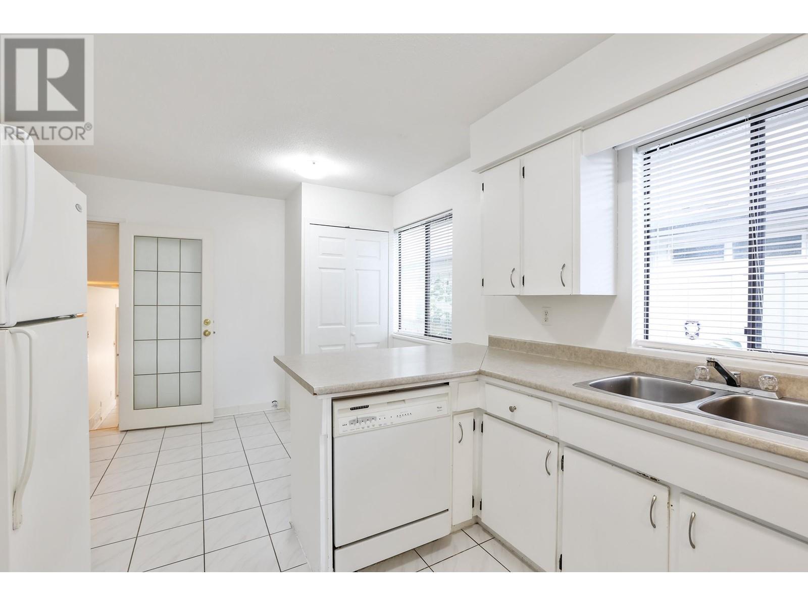 3790 Garry Street, Richmond, British Columbia  V7E 2T5 - Photo 4 - R2825583