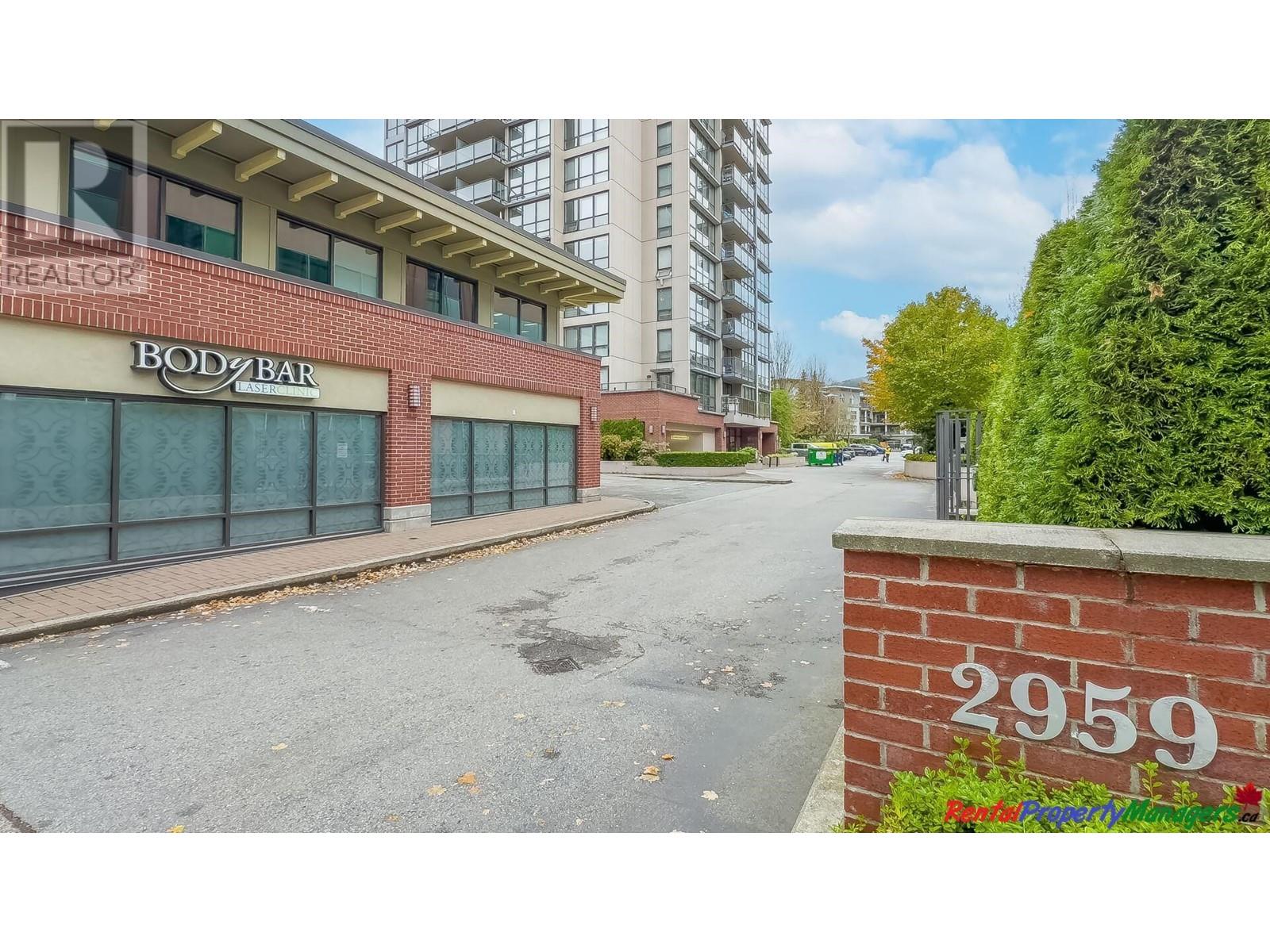 1505 2959 Glen Drive, Coquitlam, British Columbia  V3B 0B8 - Photo 2 - R2825535