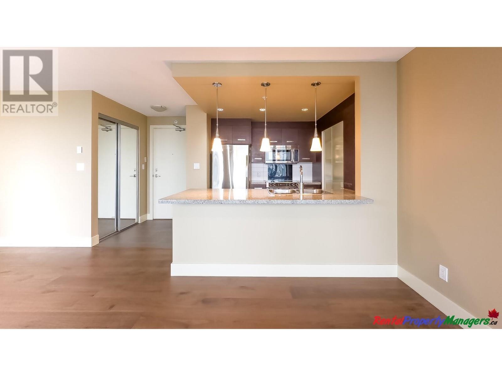 1505 2959 Glen Drive, Coquitlam, British Columbia  V3B 0B8 - Photo 8 - R2825535