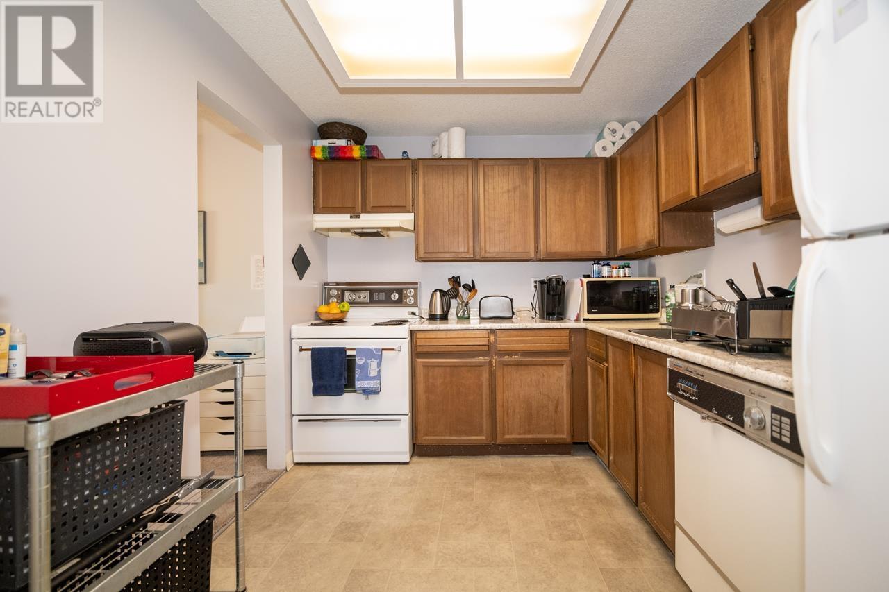 212 2320 Trinity Street, Vancouver, British Columbia  V5L 4W7 - Photo 11 - R2825574