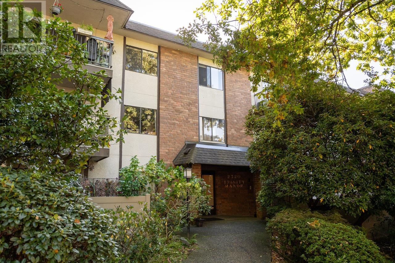 212 2320 Trinity Street, Vancouver, British Columbia  V5L 4W7 - Photo 2 - R2825574