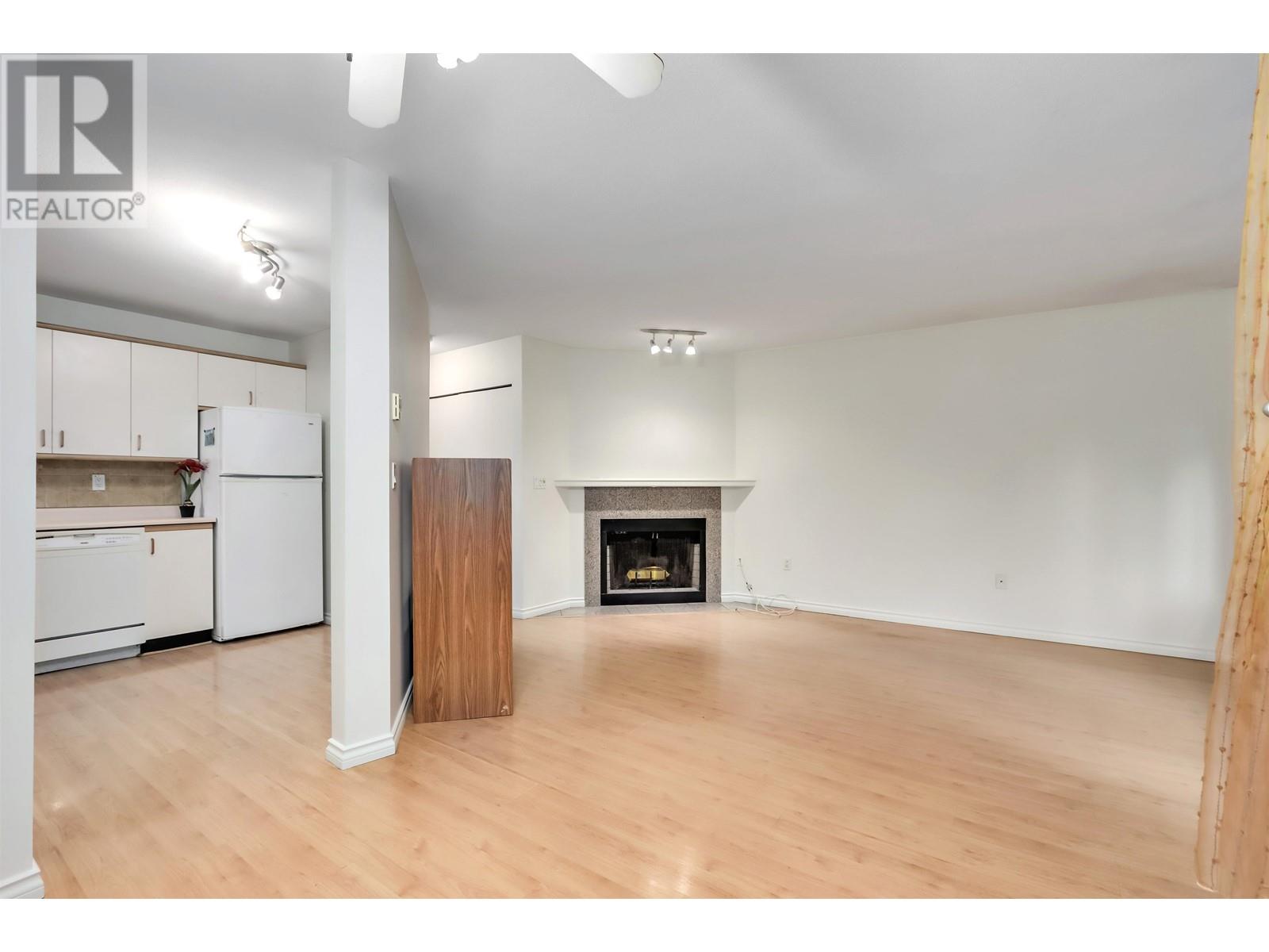 34 98 Begin Street, Coquitlam, British Columbia  V3K 6M9 - Photo 10 - R2825551