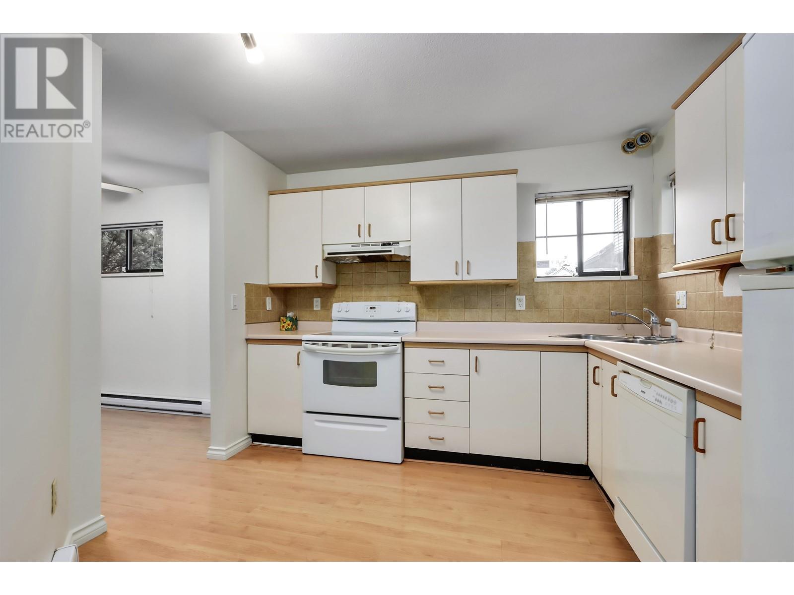34 98 Begin Street, Coquitlam, British Columbia  V3K 6M9 - Photo 12 - R2825551