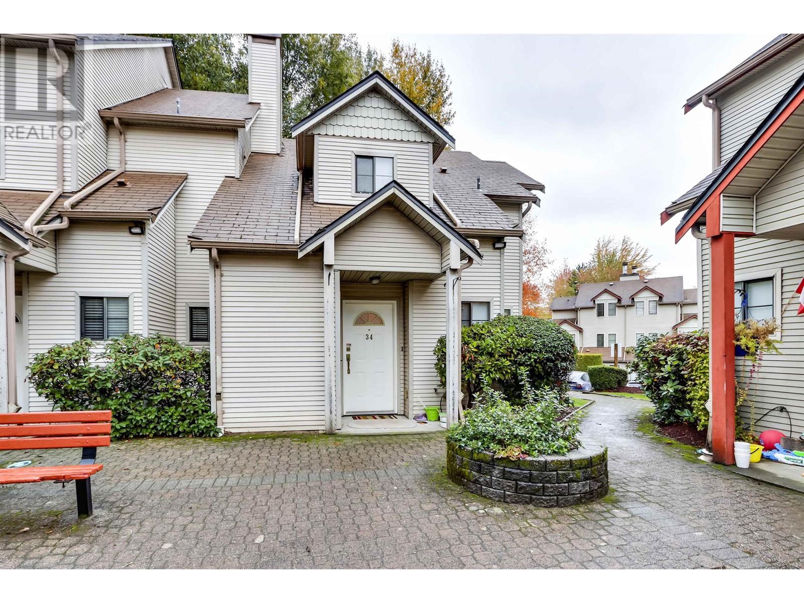 34 98 Begin Street, Coquitlam, British Columbia  V3K 6M9 - Photo 2 - R2825551