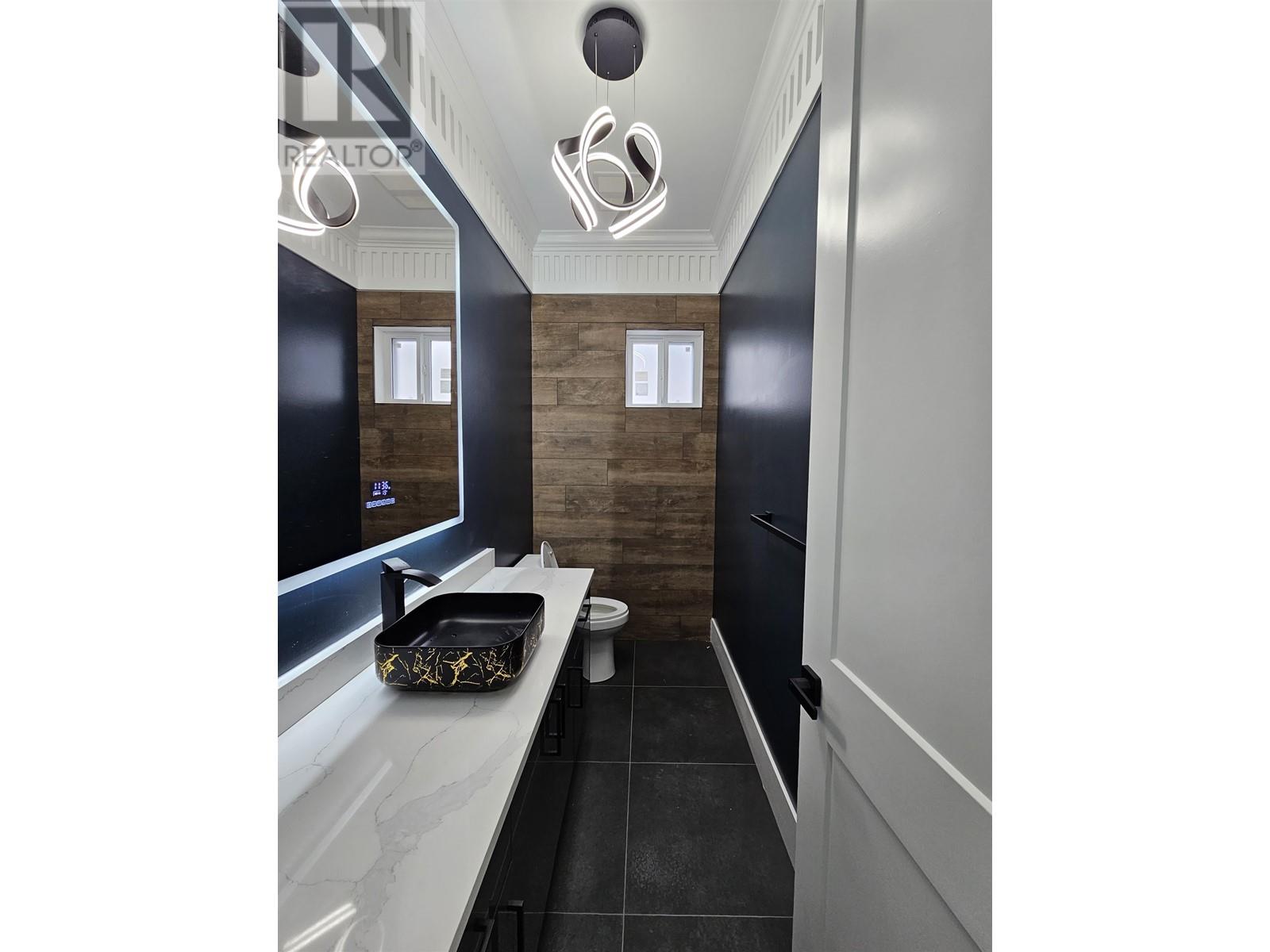 13170 236b Street, Maple Ridge, British Columbia  V4R 0J1 - Photo 3 - R2824074