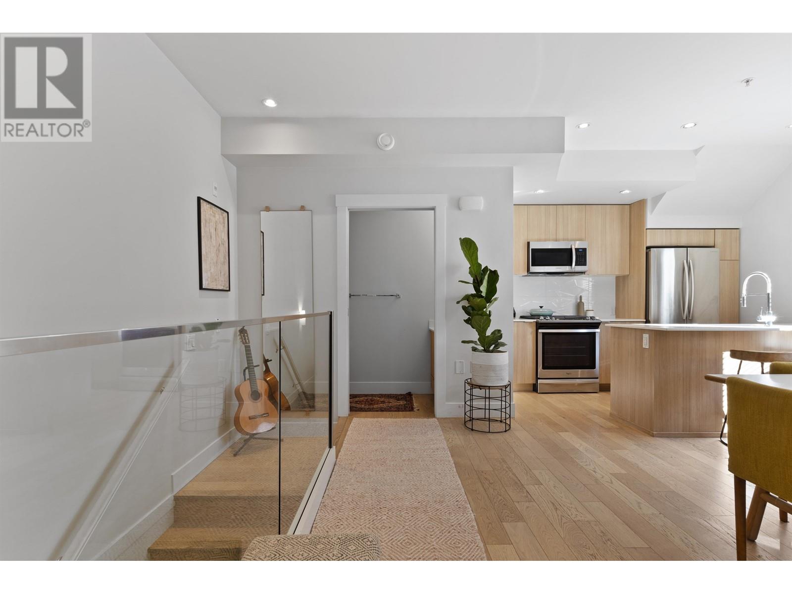 547 E 16th Avenue, Vancouver, British Columbia  V5T 2V1 - Photo 11 - R2825490